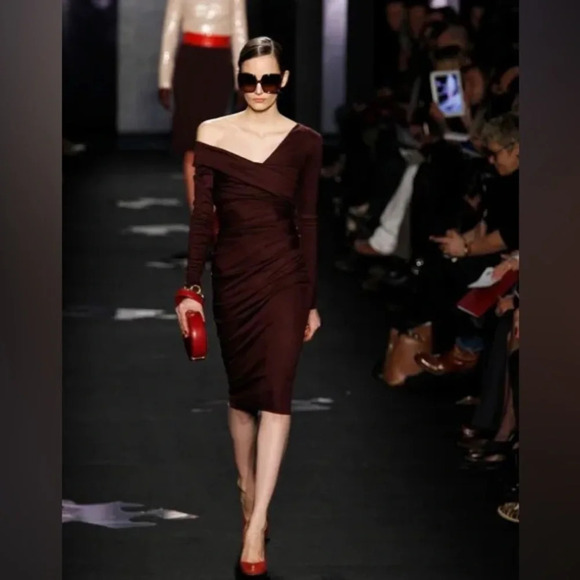 Diane Von Furstenberg Bentley Short Three Quarters, size Small - Picture 2 of 14